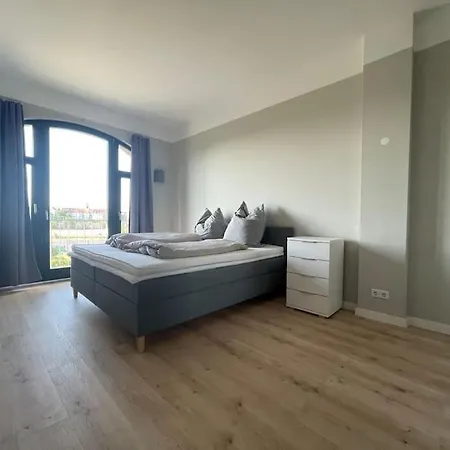 Loft 9 *